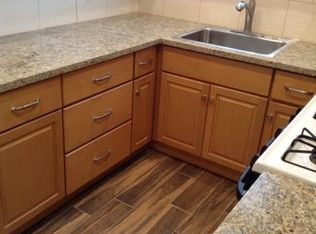 1021 Warfield Ave APT 3, Oakland, CA 94610