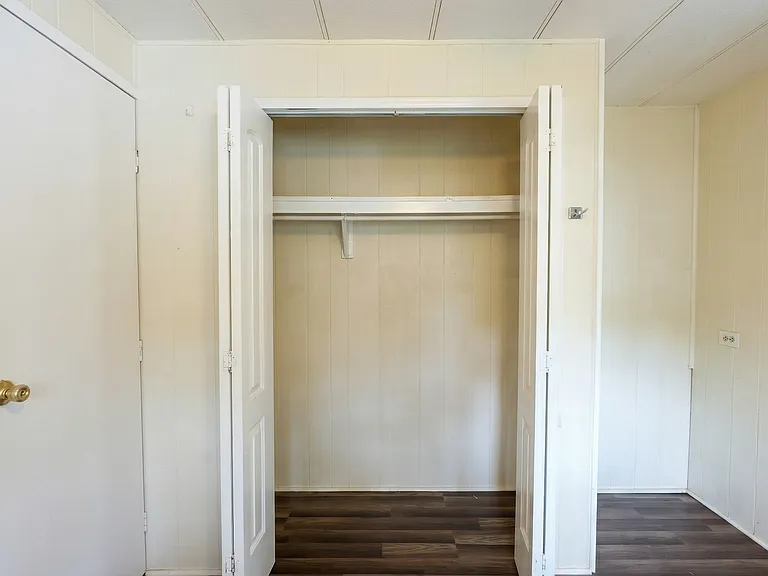 104 Castle Rock Rd — Photo 12