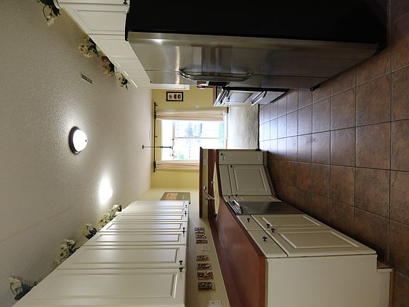 4th image of 1721 Countryside Dr