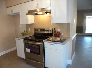 1542 N 11th St, Fresno, CA 93703