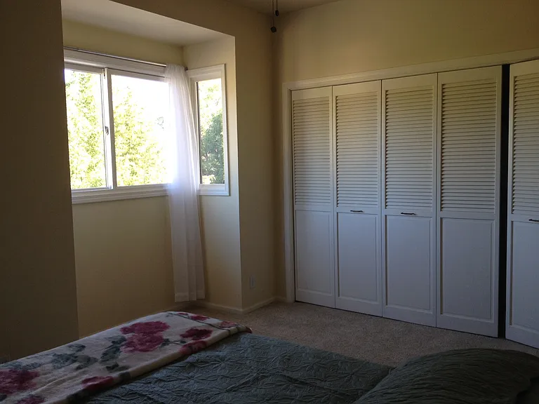 594 Wimbledon Ct — Photo 6