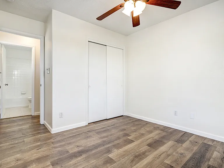 7817 Louisiana Blvd NE #1801 — Photo 13