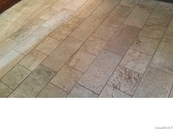 5th image of 748 Ledyard Pl