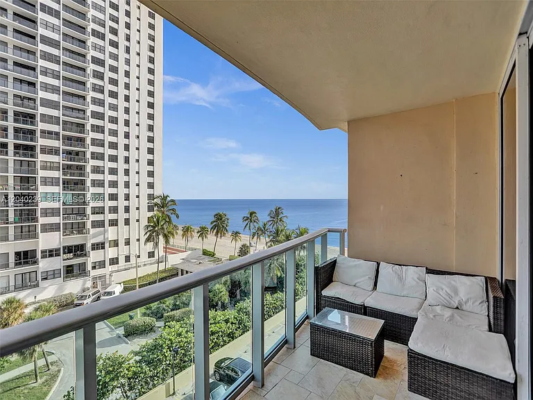 2501 S Ocean Dr #605 — Photo 14