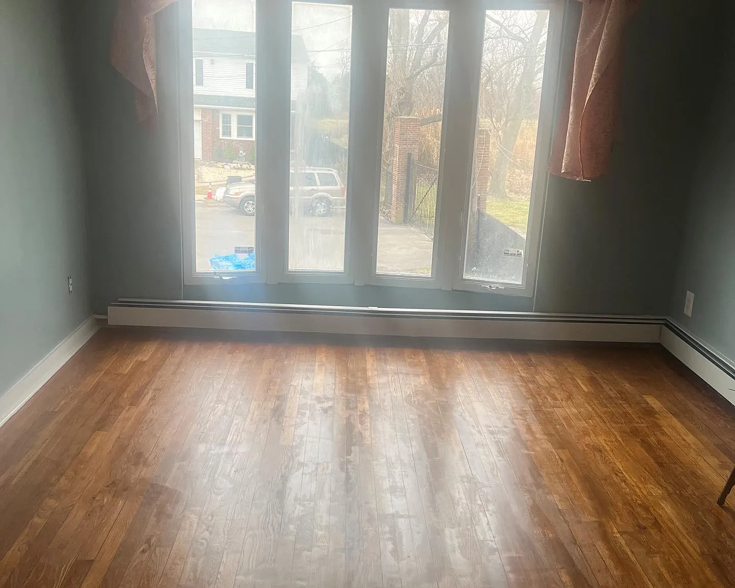 3 bed, 1.5 bath, $3,500 — Photo 1