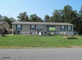 493 Calhoun Rd, Everett, PA 15537