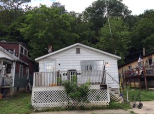 911 W 6th St, Lewistown, PA 17044