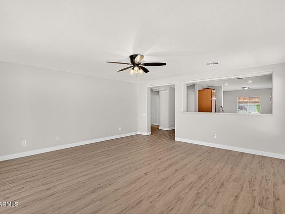 3rd image of 43909 W Arizona Avenue