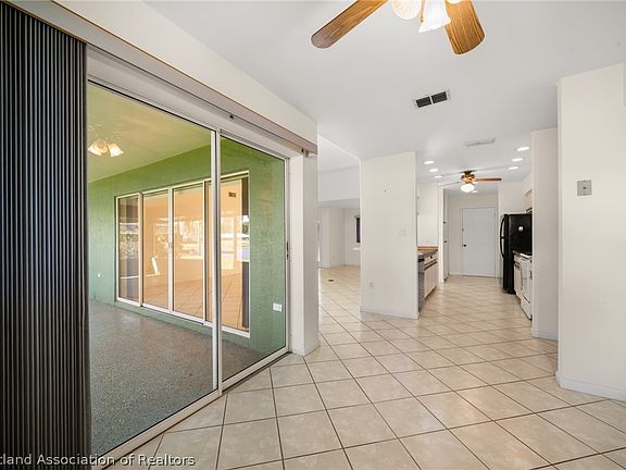 5th image of 6228 Aquavista Dr