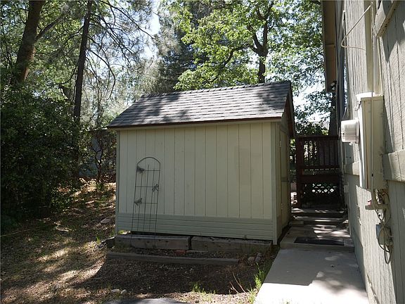 3rd image of 1610 Grass Valley Rd