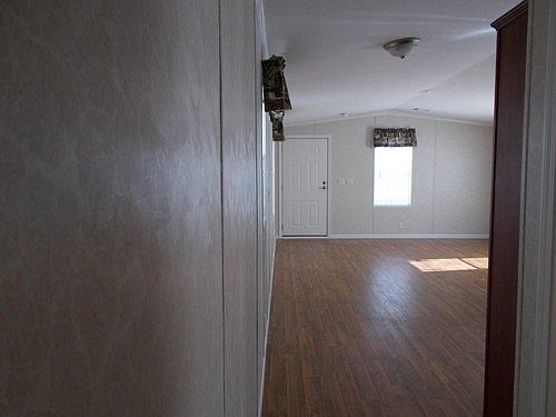 3rd image of 152 Serena Ct