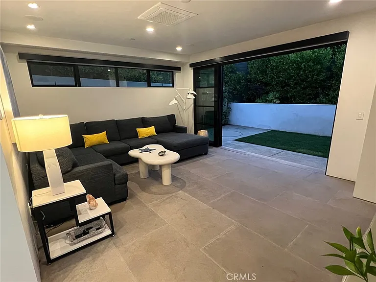 809 Emerald Bay — Photo 25