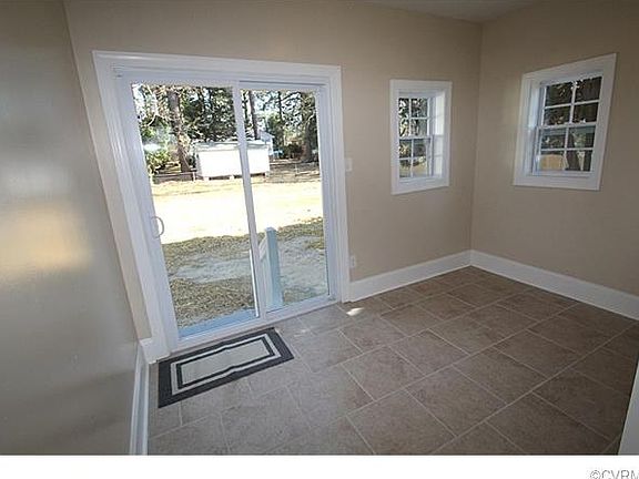 4th image of 1405 Beverly Dr