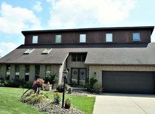 106 Rembrandt Dr, Butler, PA