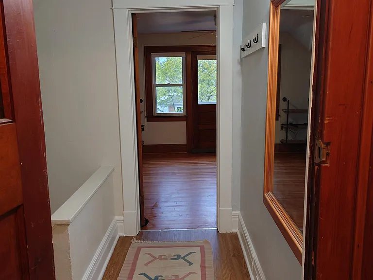 64U Parkwood Ave — Photo 18