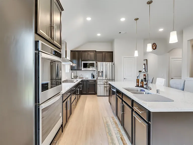 27997 Lone Hollow Ln — Photo 24