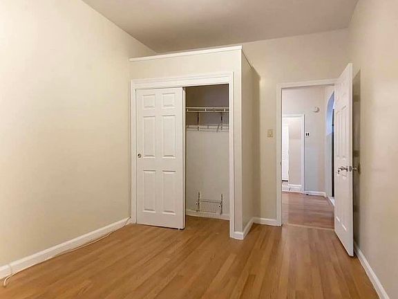 5th image of 569 W 192nd St #2J