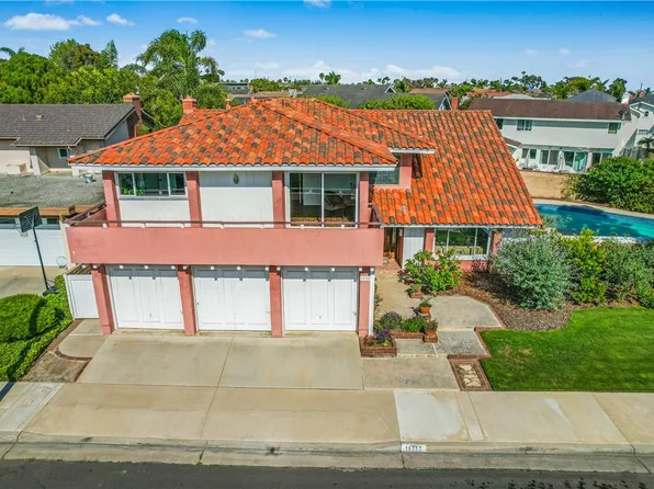 19332 Evening Hill Dr, Huntington Beach, CA 92648