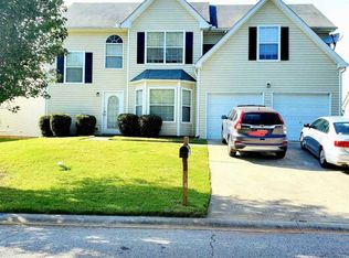 54 Waters Edge Way, Fayetteville, GA 30215