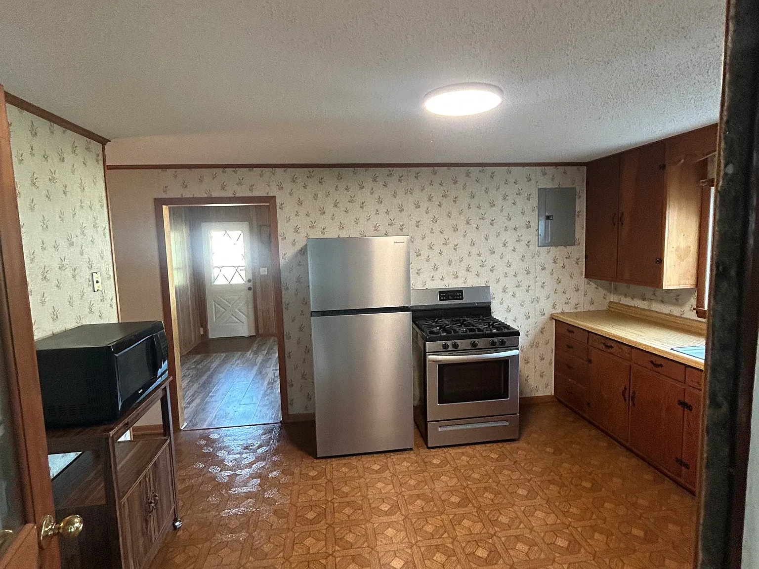 2 bed, 826 sqft, $1,025 — Photo 4