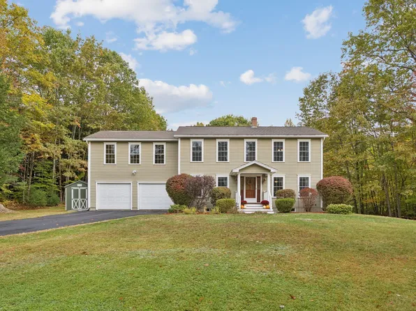 54 Briarwood Drive, New Gloucester, ME 04260