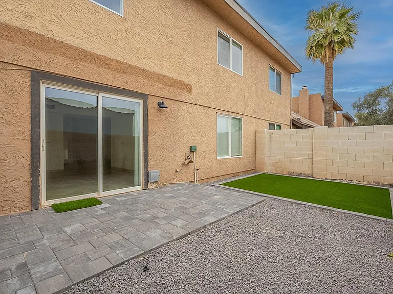 2014 N 51st Way — Photo 12