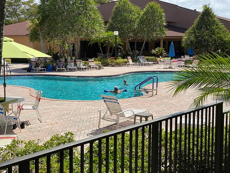 600 Egret Cir #7401 — Photo 30