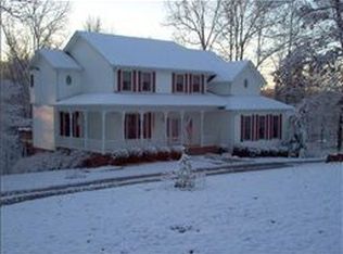 4971 Shadowbend Cir, Clarksville, TN 37043