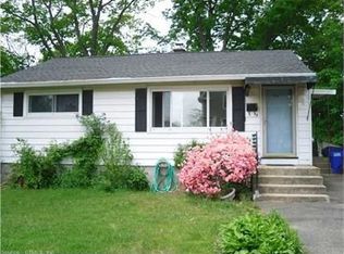 44 Merrimac St, Watertown, CT 06779