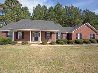 3025 Hermitage Dr, Sumter, SC 29150