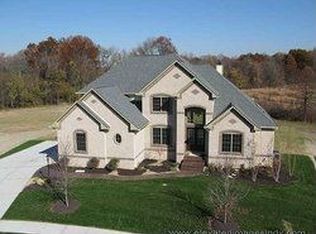 12039 Copperfield Dr, Carmel, IN 46032