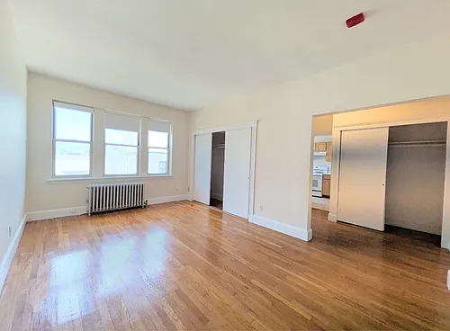 9 Colborne Rd Photo 1