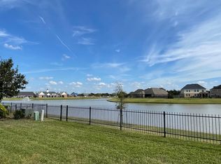 823 Aqua Vista Ln, Rosenberg, TX 77469