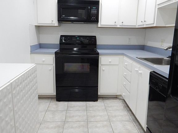 2nd image of 4611 W Fig St Unit 106