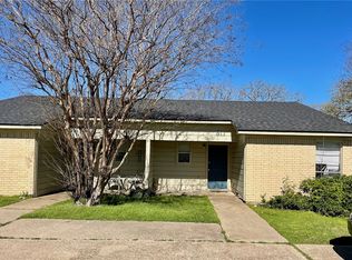811 San Benito Dr, College Station, TX 77845
