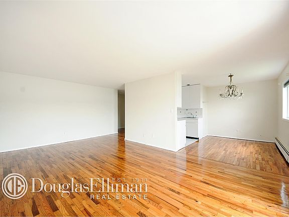 5th image of 1 Toms Point Ln APT 16G