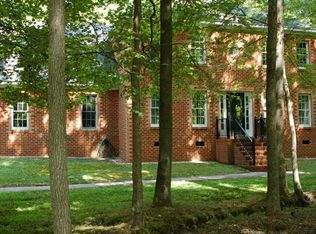 1703 Pemberton Rd, Henrico, VA 23238