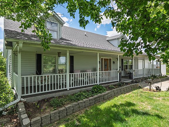 3rd image of 270 Shiloh Rd