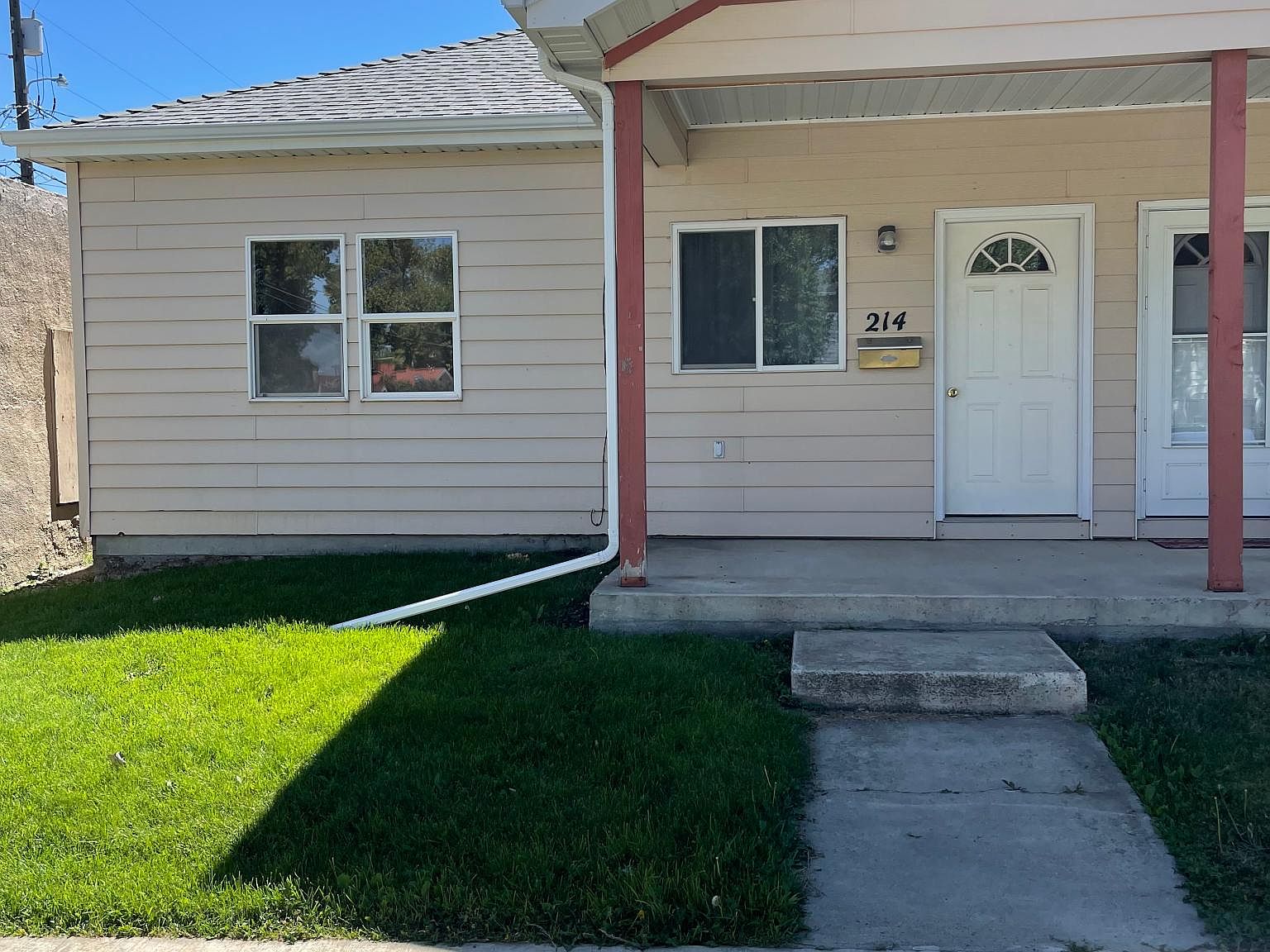214 10th St, Havre, MT 59501 Zillow