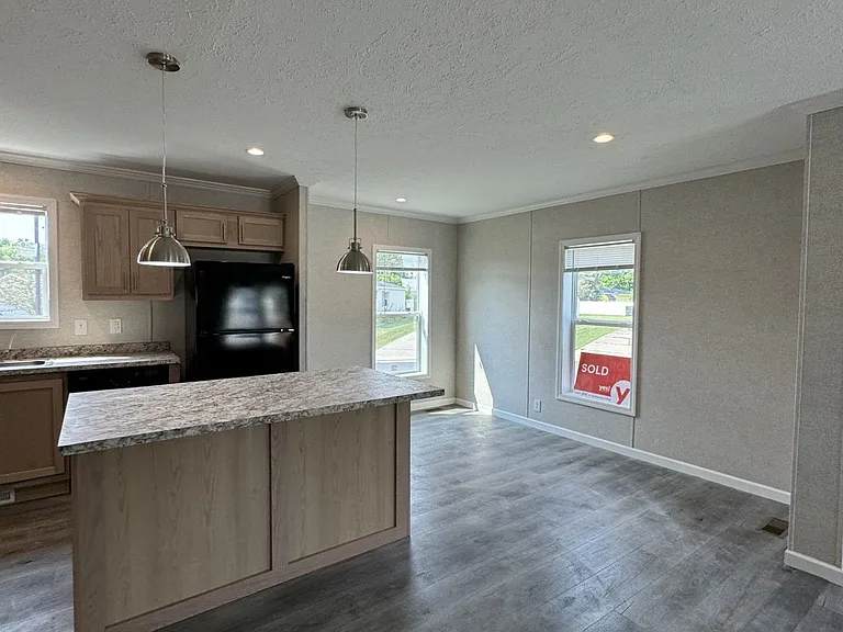 Oakridge Estates — Photo 14