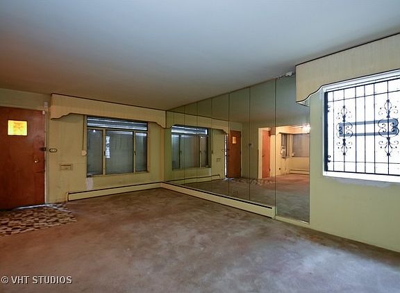2nd image of 7644 S King Dr