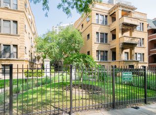 722 W Sheridan Rd APT 3N, Chicago, IL 60613