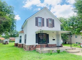 714 H St, Central City, NE 68826