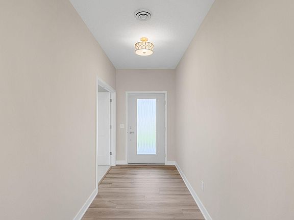 3rd image of 17714 Everest Ave