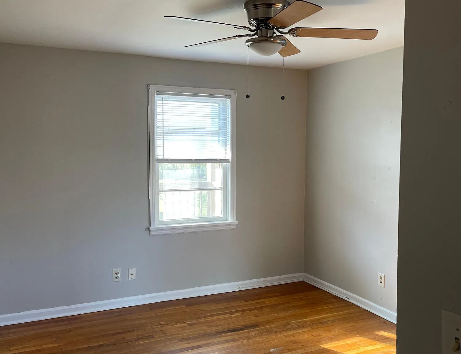 1 bed, 1.0 bath, $1,250 — Photo 4