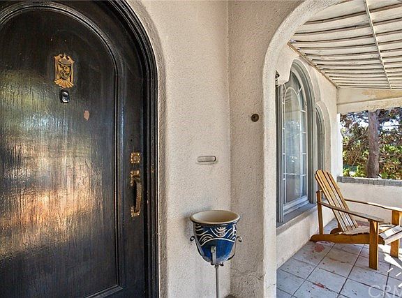 3rd image of 1720 S Stoneman Ave