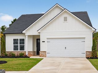 171 Crimson Feather Dr, Jefferson, GA 30549