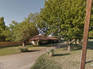 928 S Us Highway 377, Pilot Point, TX 76258