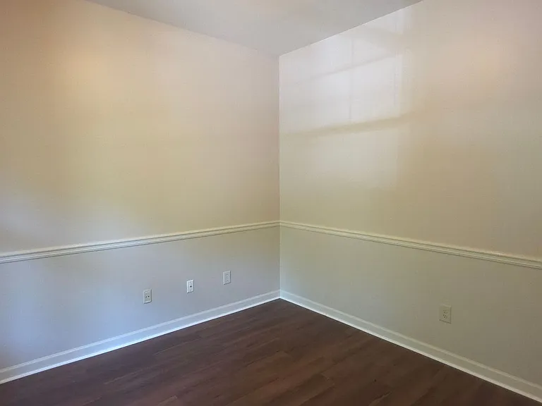 237 Ascott Ln — Photo 13