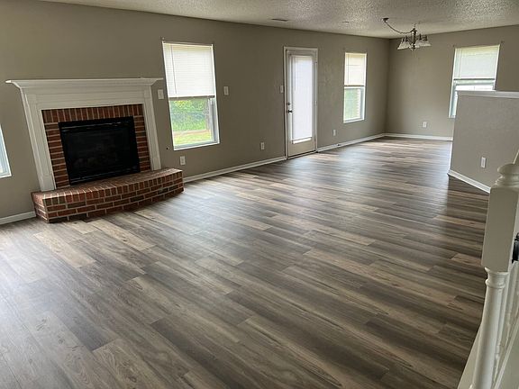5th image of 5447 Grassy Bank Dr